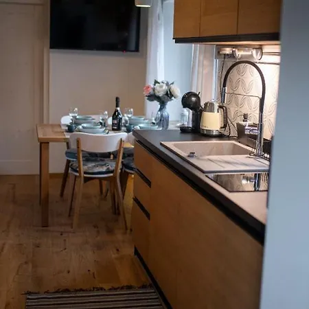 Chalupka Opal A Achat Na Luke Lukahuta Chaletstiavnica Na Samote - Samoobsluzny Pristup Cez Pin-kod Nonstop Banská Štiavnica