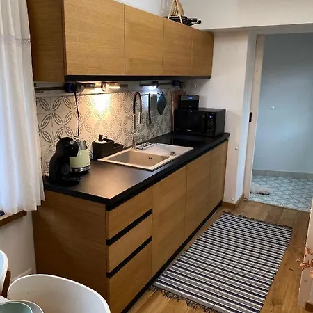 Chalupka Opal A Achat Na Luke Lukahuta Chaletstiavnica Na Samote - Samoobsluzny Pristup Cez Pin-kod Nonstop 펜션