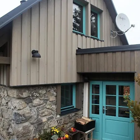 Chalúpka Opal A Achat Na Lúke Lukahuta Chaletstiavnica Na Samote - Samoobslužný Prístup Cez Pin-kód Nonstop Сasa de vacaciones