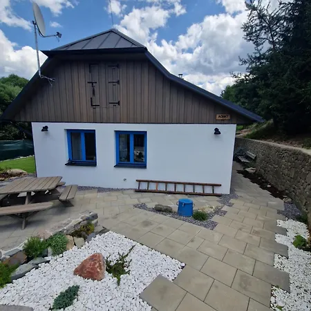 Chalupka Opal: Secluded Mountain Retreat With Self-check-in Banska Stiavnica