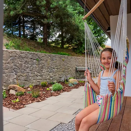 Chalupka Opal A Achat Na Luke Lukahuta Chaletstiavnica Na Samote - Samoobsluzny Pristup Cez Pin-kod Nonstop * Banská Štiavnica