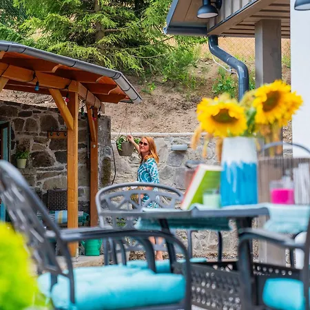 Сasa de vacaciones Chalúpka Opal A Achat Na Lúke Lukahuta Chaletstiavnica Na Samote - Samoobslužný Prístup Cez Pin-kód Nonstop Banská Štiavnica