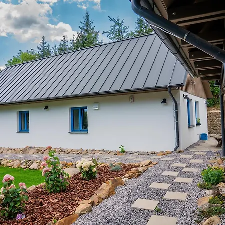 Chalupka Opal: Secluded Mountain Retreat With Self-check-in Holiday home *