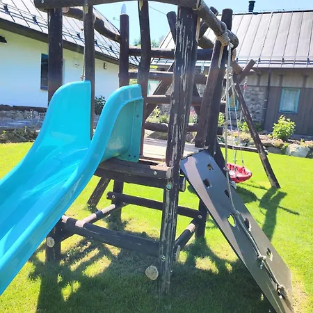 Сasa de vacaciones Chalúpka Opal A Achat Na Lúke Lukahuta Chaletstiavnica Na Samote - Samoobslužný Prístup Cez Pin-kód Nonstop Banská Štiavnica