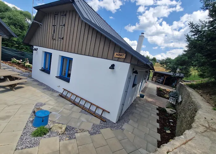 Nyaraló Chalupka Opal A Achat Na Luke Lukahuta Chaletstiavnica Na Samote - Samoobsluzny Pristup Cez Pin-kod Nonstop *