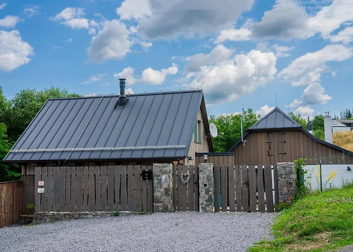 Chalupka Opal A Achat Na Luke Lukahuta Chaletstiavnica Na Samote - Samoobsluzny Pristup Cez Pin-kod Nonstop